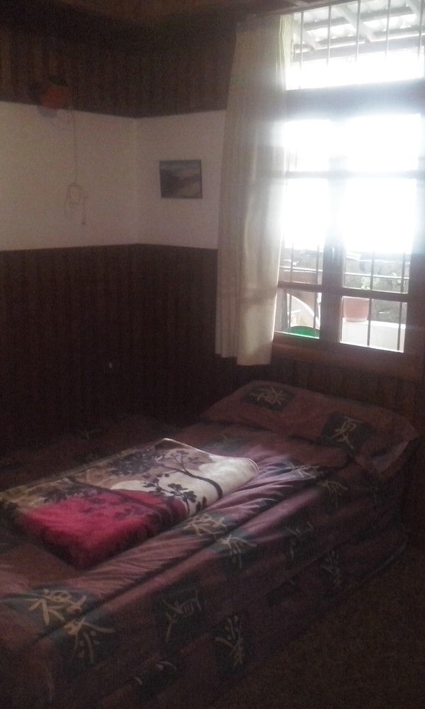 Tiger House Guest House Бишари Экстерьер фото